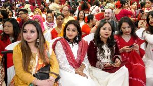 আড়ম্বরপূর্ণ আয়োজনে বর্ষবরণ করেছে ড্রামা সার্কল
