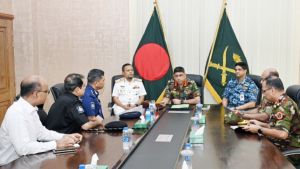 দেশব্যাপী ধ্বং সা ত্ম ক কার্যক্রম ব ন্ধে ক ঠো র হুঁ শি য়া রি সেনাপ্রধানের
