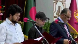 বাড়ল উপদেষ্টা পরিষদের আকার,  শপথ নিলেন তিন উপদেষ্টা