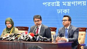 বাংলাদেশ -ভারত পররাষ্ট্র সচিবের বৈঠক : হাসিনার বক্তব্যে অসন্তুষ্ট বাংলাদেশ, বার্তা পৌঁছে দেওয়ার অনুরোধ