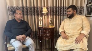 সাউথ আফ্রিকার অনারারি কনসালের সঙ্গে ব্যবসায়ী নাঈমের সৌজন্য সাক্ষাৎ