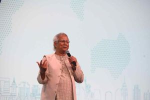 দেশ পুনর্গঠনে প্রবাসীদের প্রতি প্রধান উপদেষ্টার আহ্বান