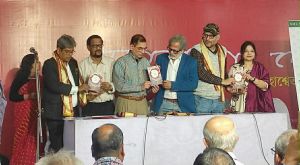 পাঁচ দশকের পাঁয়তারা প্রকাশিত হলো কলকাতা আন্তর্জাতিক বই মেলায়