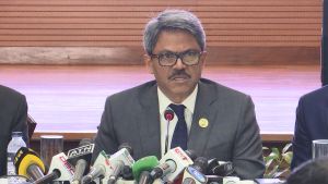 মানবাধিকার সংগঠন হিউম্যান রাইটস ওয়াচ (এইচআরডব্লিউ) বাংলাদেশের বিরুদ্ধে অবস্থান নিয়েছে - শাহরিয়ার আলম