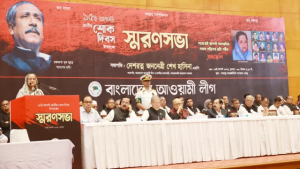 প্রধানমন্ত্রীর অভিযোগ তাঁকে ক্ষমতা থেকে সরানোর চেষ্টা হচ্ছে!