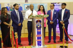 বাংলাদেশিরা আপনার সঙ্গে আছি- আসেফ বারী ‘দ্যা বারী স্টেটে’ মেয়র এডামস, বাংলাদেশিদের ভূয়শী প্রশংসা