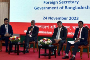 পররাষ্ট্র সচিব দিল্লিতে ৯০ দেশের কূটনীতিকদের সামনে বাংলাদেশের নির্বাচন প্রস্তুতি তুলে ধরলেন