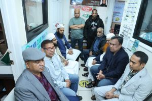 জ্যাকসন হাইটসে জমজম ট্রাভেলসের অফিস উদ্বোধন